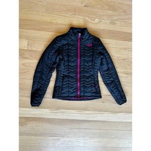 Women's Northface Insulated Jacket Black/Fuschia - XS